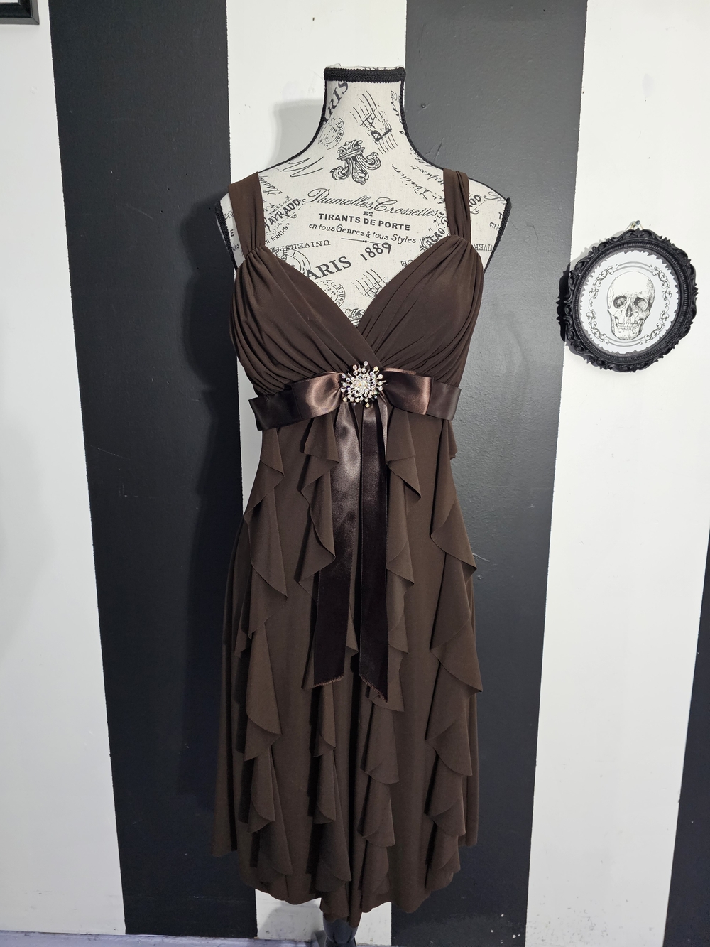 Y2k Ruffle Midi Dress with Satin Bow & Brooch